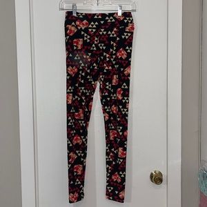 NWOT Lularoe Heart/Geometric Print Leggings - Size OS